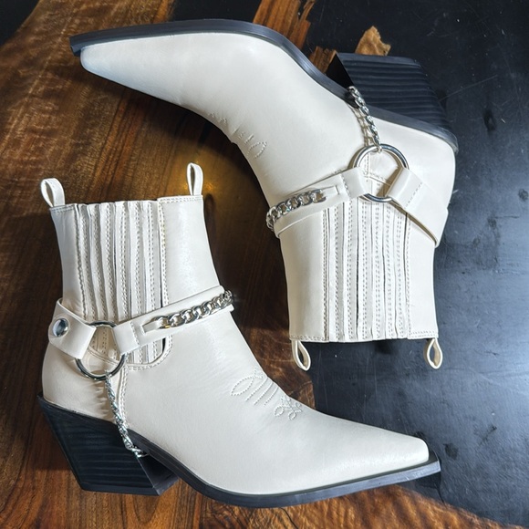 Billini Ellison ankle boot - bone - size 6 - Picture 2 of 9